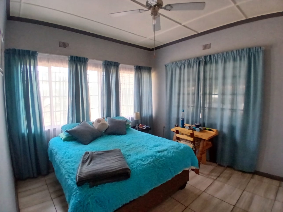 4 Bedroom Property for Sale in Kuruman Northern Cape